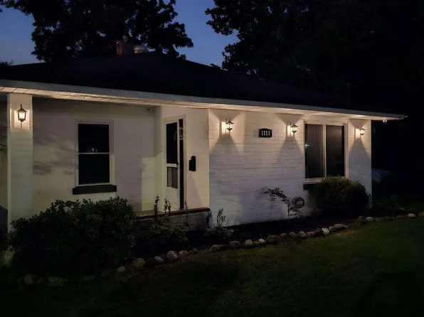 1113 Royal Oak St SW, Wyoming, MI 49509