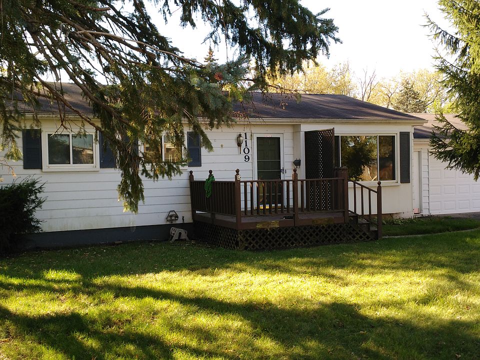 1st image of 1109 Holbrook Ave