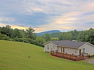 1059 Conner Grove Rd SW, Willis, VA 24380