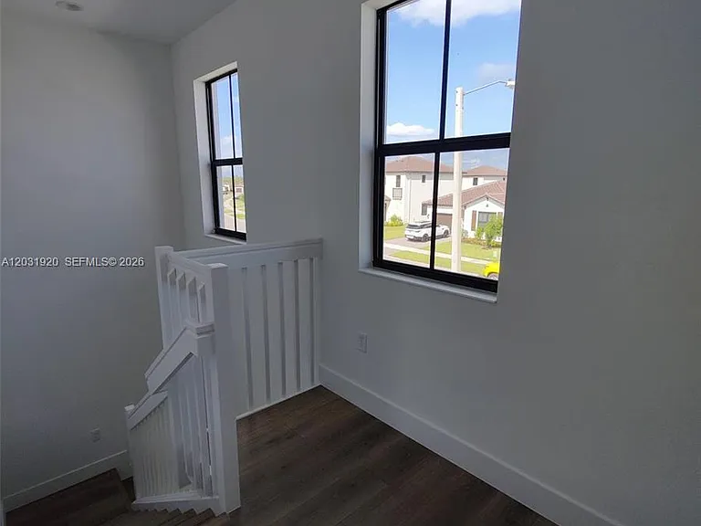 5573 Cobalto Way — Photo 18