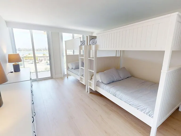 1820 Avenida Del Mundo #308 — Photo 12