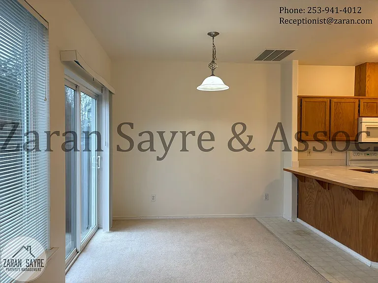 2752 Comet St — Photo 6