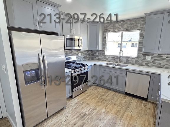 4th image of 14355 Burbank Blvd #12