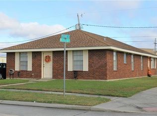 513-515 Pierre St, Chalmette, LA 70043