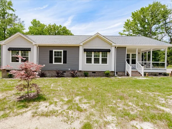 51 Maples Ct, Lugoff, SC 29078
