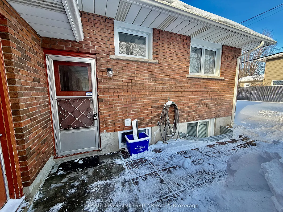 Building Photo - 2175 Martha Ave #B