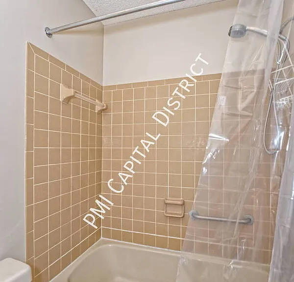 23 Standish Dr — Photo 32