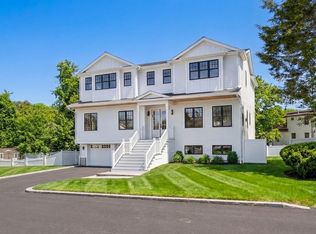 23 Harvard Cir, Needham, MA 02494
