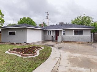 816 Oxford Ave, Clovis, CA