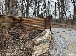 6613 E Palmers Dr, Monticello, IN