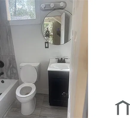 1 bed, 300 sqft, $700 — Photo 4