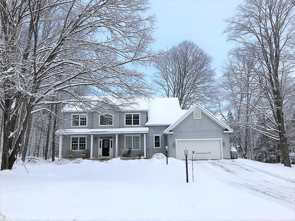 1st image of 6 Veranda Ln