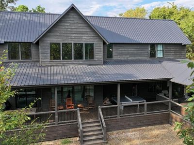 447 Woodland Hills Trl, Broken Bow, OK, 74728