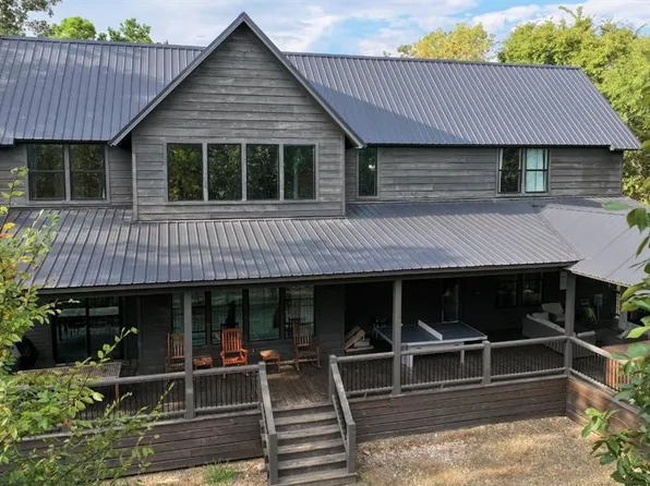 447 Woodland Hills Trl, Broken Bow, OK 74728