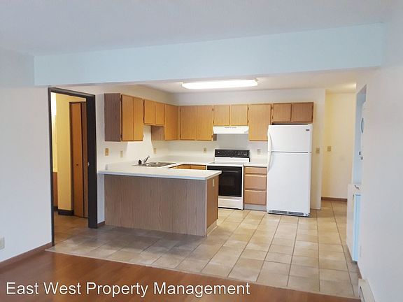 5th image of 226 Pecan Ave APT 208