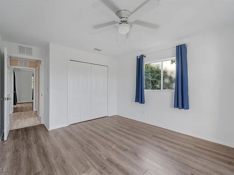 234 Pullman St — Photo 20