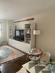 Rented by R New York