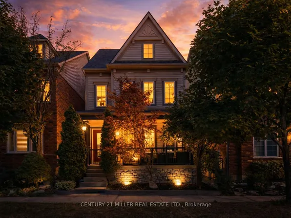 215 Roxton Rd, Oakville, ON L6H 6M9