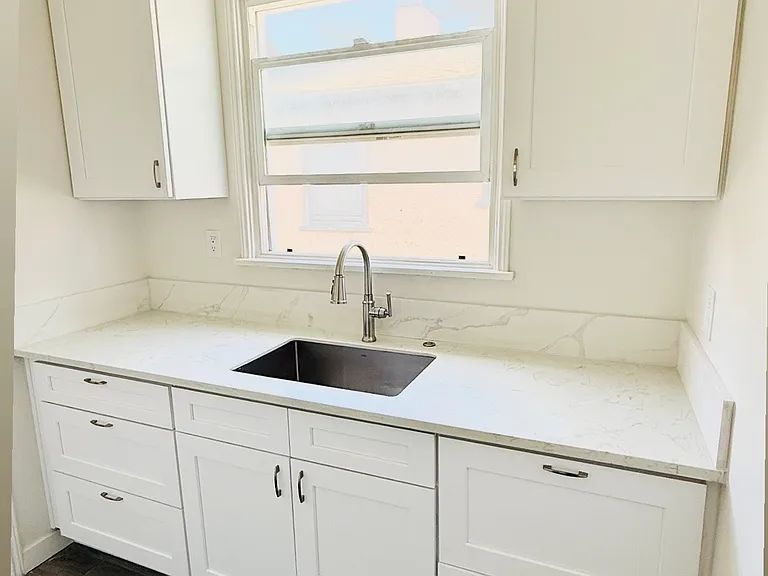 3088 Meade Ave — Photo 12