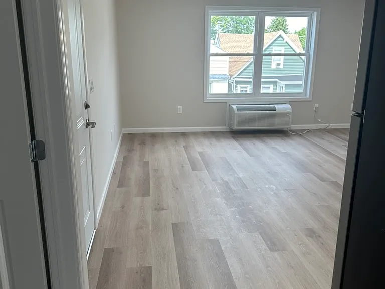129 Sheridan Ave, Paterson, NJ 07502 — Photo 5