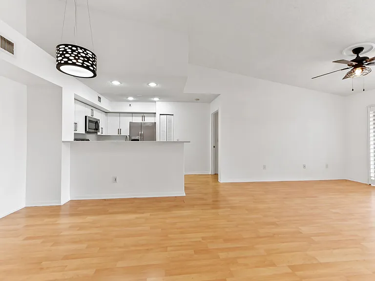 140 Yacht Club Way #307 — Photo 2