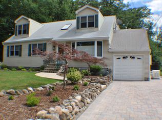 124 E George Ave, Pearl River, NY 10965