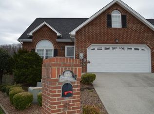 4228 Roderick Ct, Kingsport, TN 37663