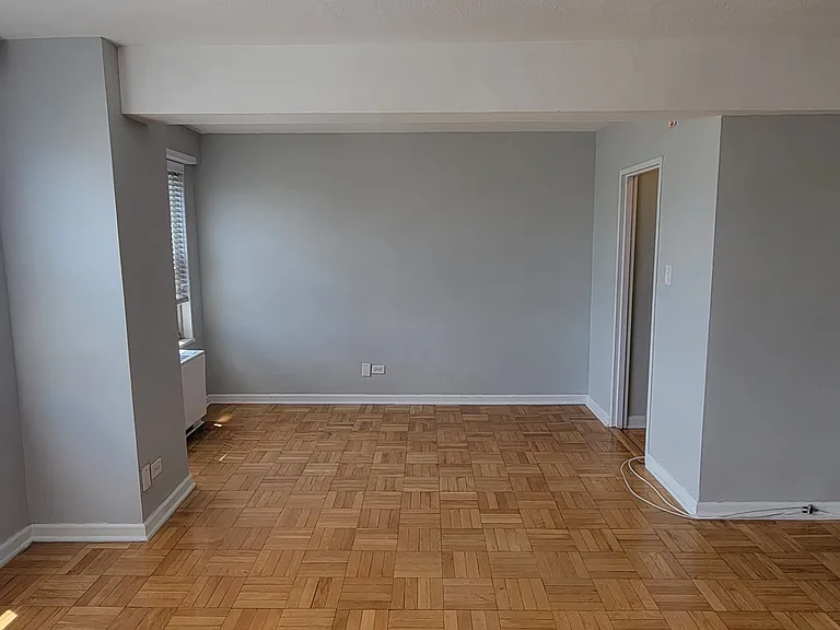 10740 Queens Blvd #11L — Photo 15