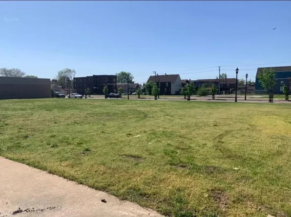 1804-16 Broadway St, East Chicago, IN 46312