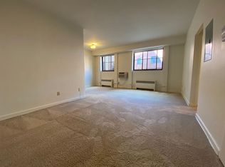 5320 5th Ave APT 2, Pittsburgh, PA
