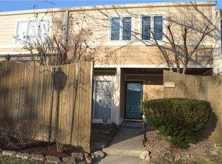 633 Cobblestone Rd, Avon, IN 46123