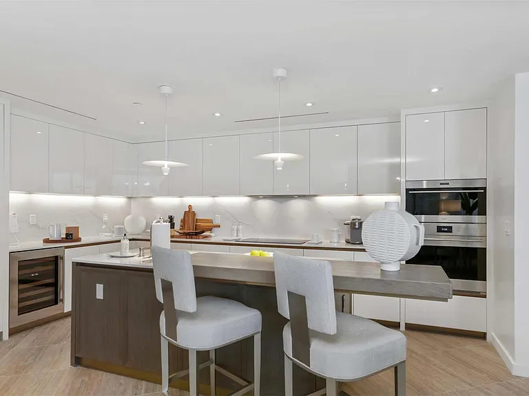 525 N Fort Lauderdale Beach Blvd #1103 — Photo 10