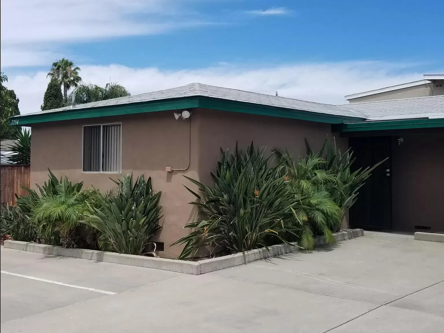 7752 Normal Ave — Photo 2