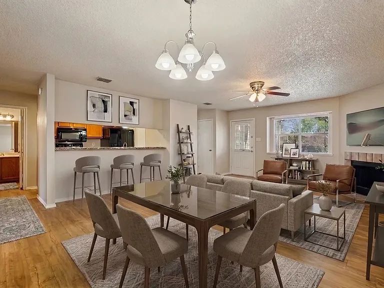 Country View Apartments — Photo 31
