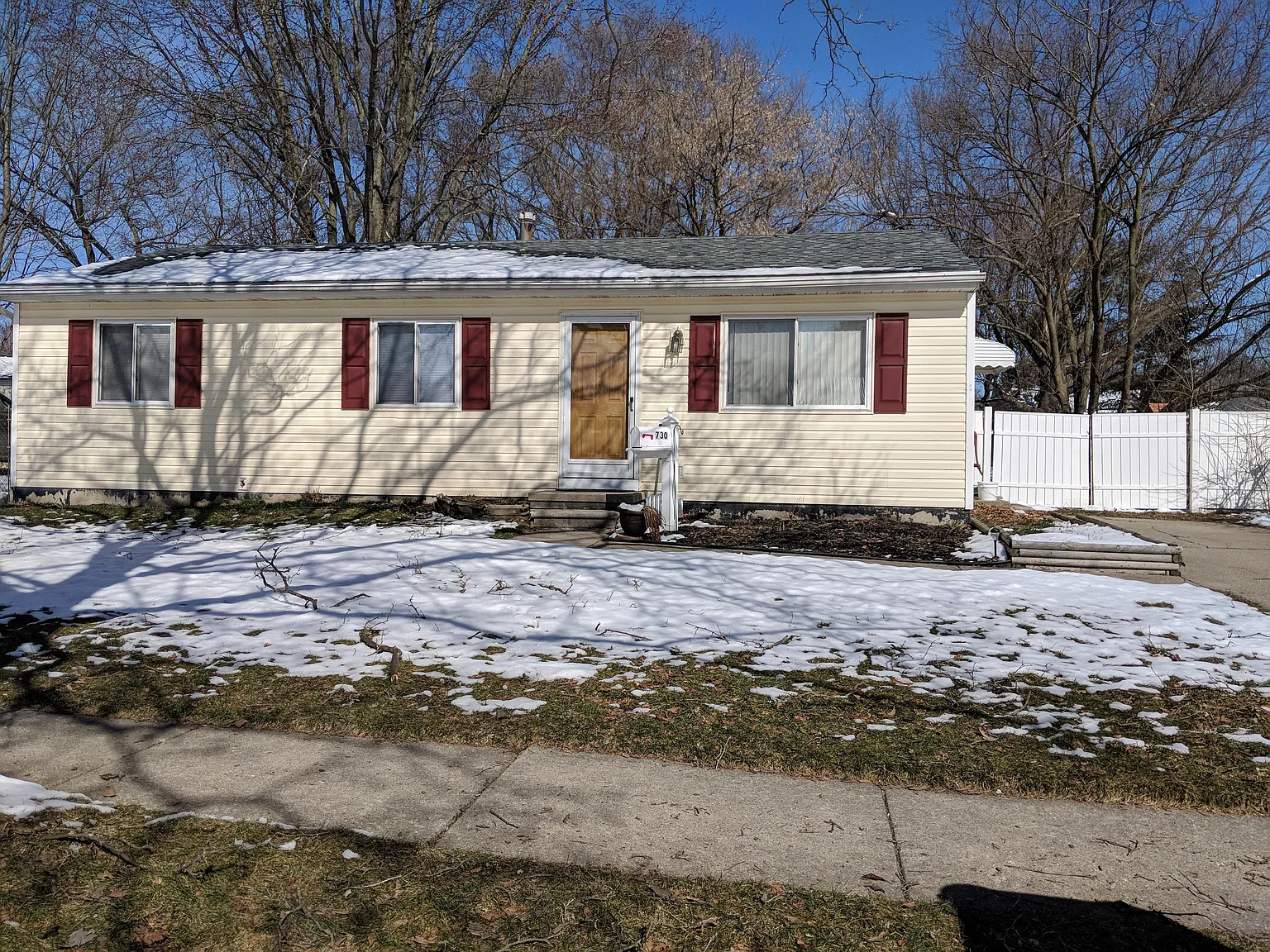 730 Glenwyth Rd photo 1