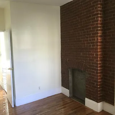 Rented by Living New York | media 19