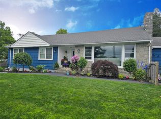 94 Woodland Dr, Carmel, NY 10512