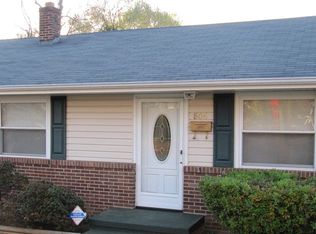 806 Washington St, Graham, NC 27253