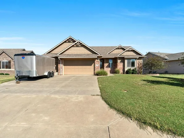 2402 E Coolwater St, Kechi, KS 67067