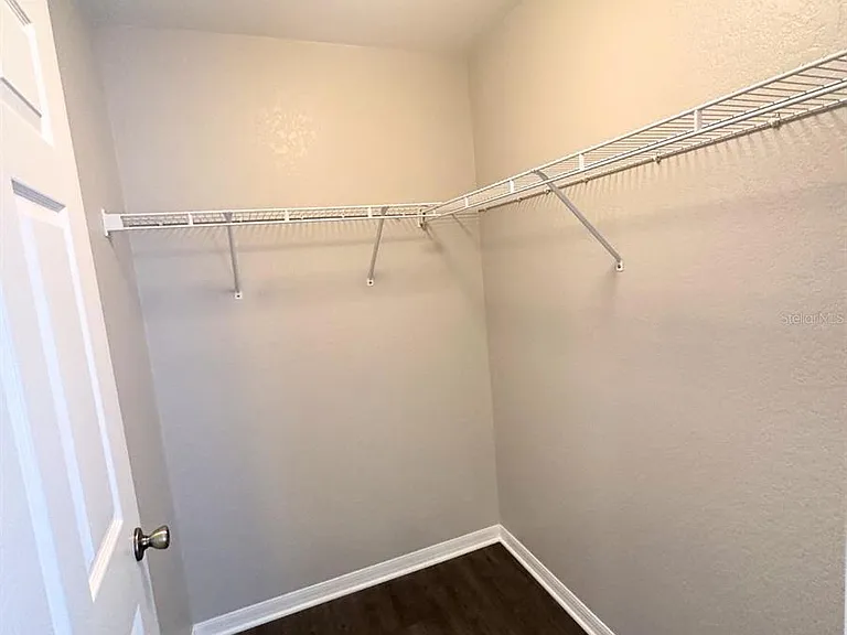 1604 Eagle Pond Dr — Photo 9