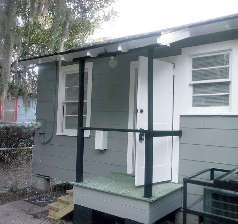 2nd image of 235 E 25TH Street