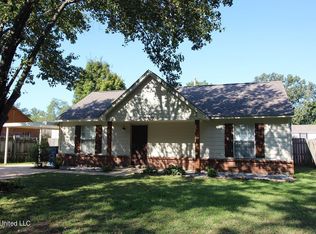 7027 Village Ln, Olive Branch, MS 38654