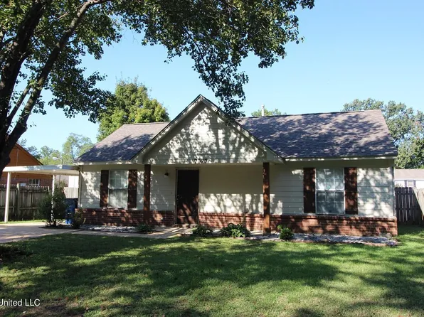 7027 Village Ln, Olive Branch, MS 38654