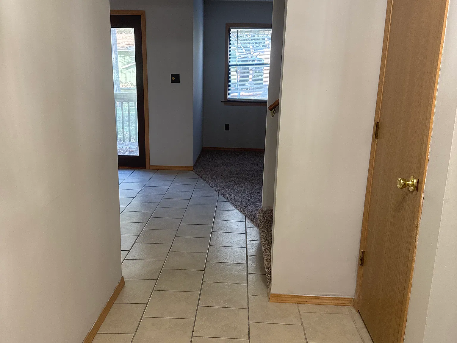 2 bed, 1.5 bath, $1,100 — Photo 2