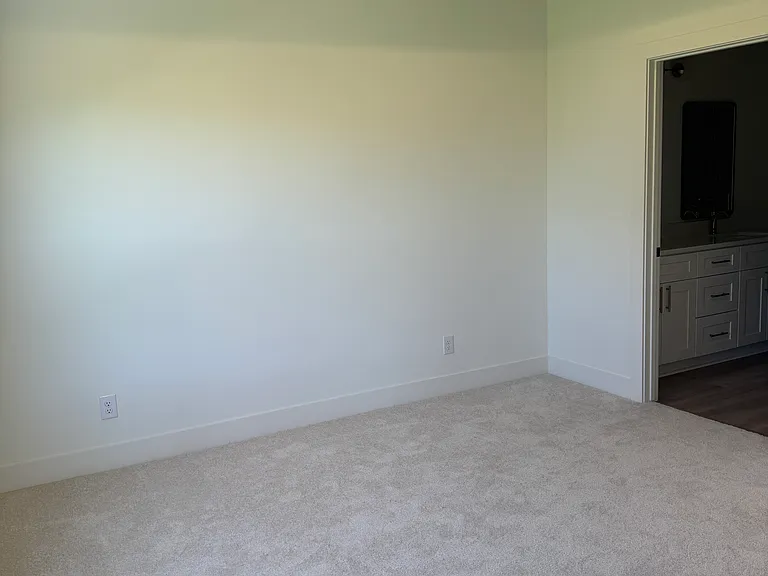 200 W Agnes Dr — Photo 7