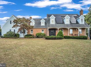 2242 Scotland Rd, Chambersburg, PA 17201