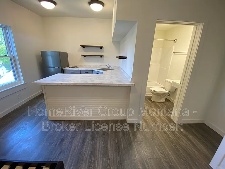 508 S 3rd St W #206 — Photo 4