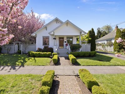 427 NE 3rd Ave, Hillsboro, OR, 97124