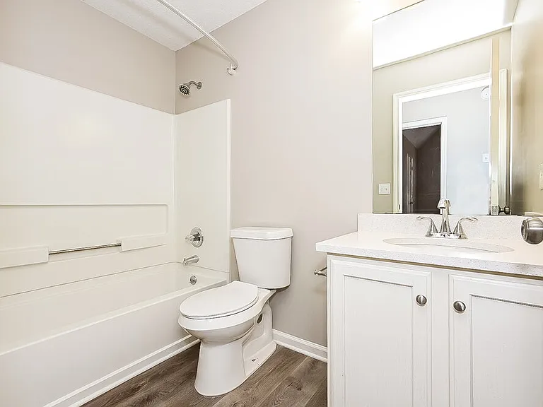 4305 Ward Bluff Dr — Photo 16