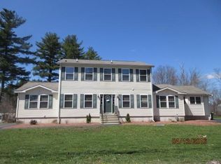83 Pine St, Franklin, MA 02038